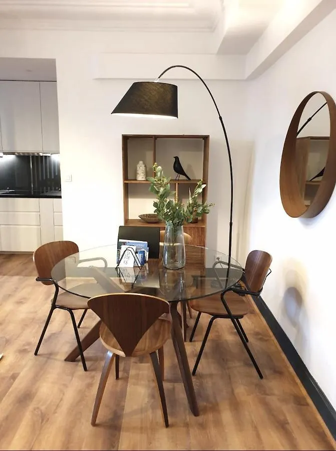 Apartment Le 5E - Appartement Design Dans Un Ancien Palace Vichy